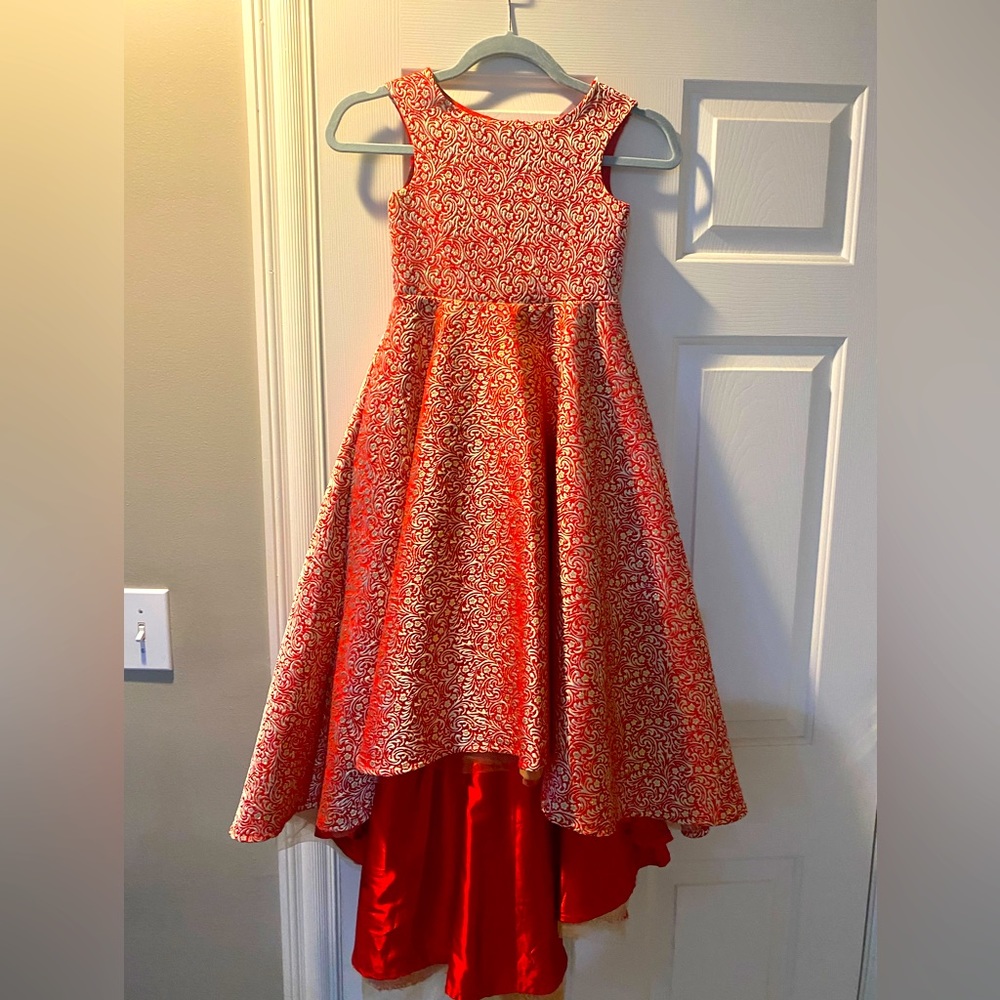 Gorgeous red dress with gold detail